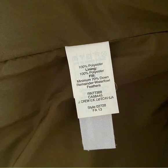 J. Crew Excursion Quilted Down Camo Vest Sz M - Picture 6 of 8